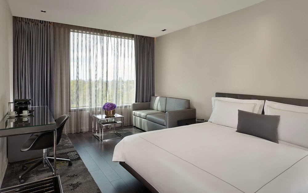 PARK PLAZA LONDON PARK ROYAL photo 3
