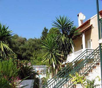 ANDROMACHES HOLIDAY APARTMENTS photo 2
