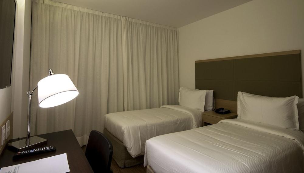 AMERICAS BARRA HOTEL photo 2