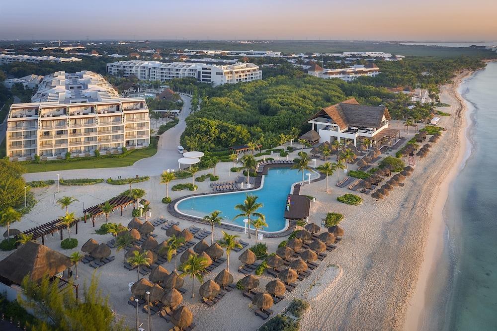 OCEAN RIVIERA PARADISE photo 4