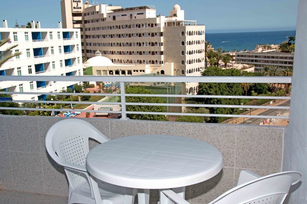 APARTAMENTOS TAMARAGUA