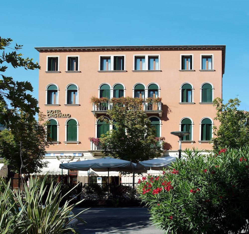 Hotel Cristallo photo 2
