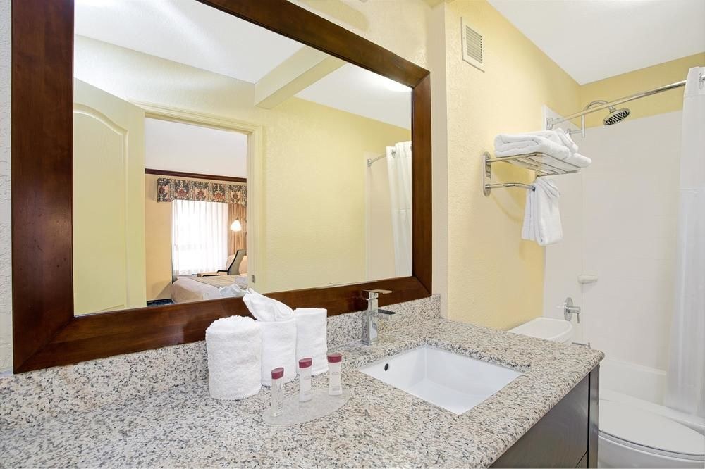 Days Inn by Wyndham Florida City photo 1