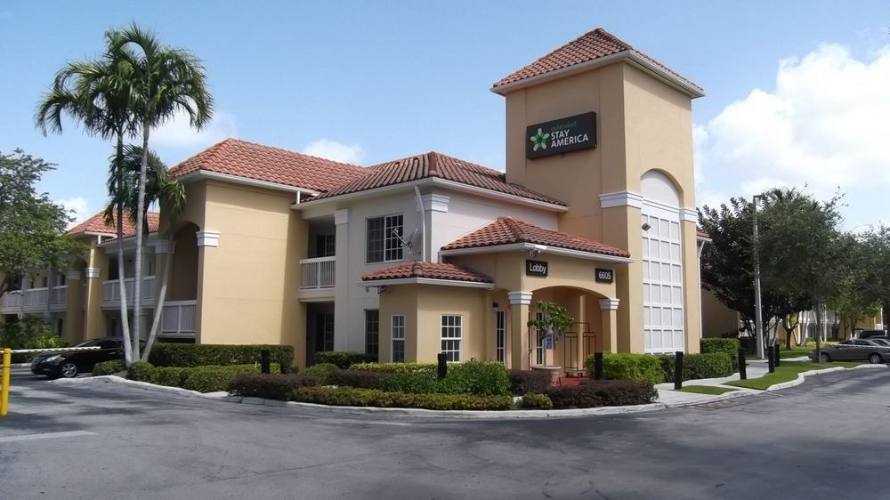 Extended Stay America Suites Miami Airport Blue Lagoon