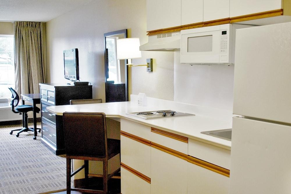 Extended Stay America Suites Orlando Altamonte Springs photo 4