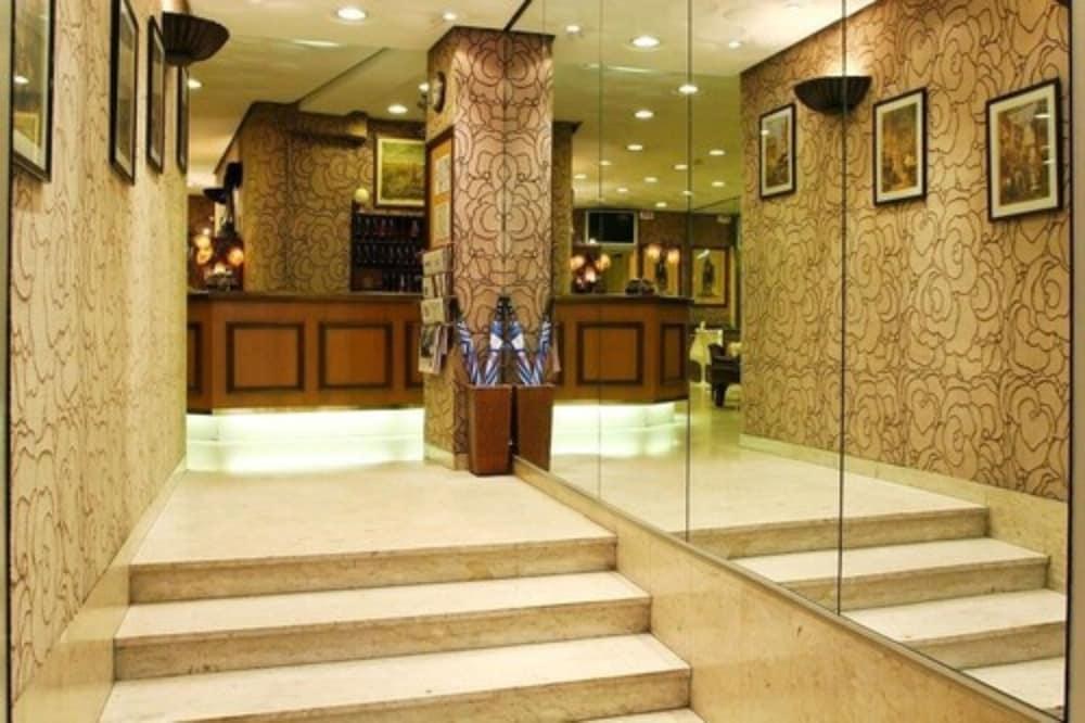 Hotel de Suez photo 3