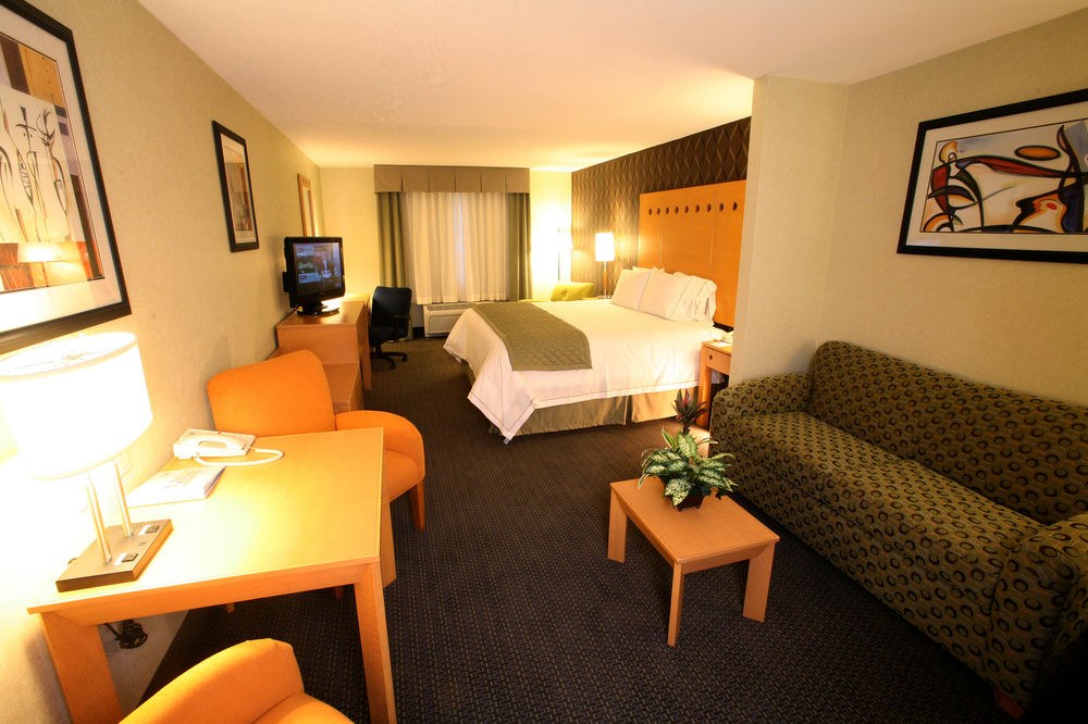 Holiday Inn Express & Suites Monterrey Aeropuerto by IHG photo 3