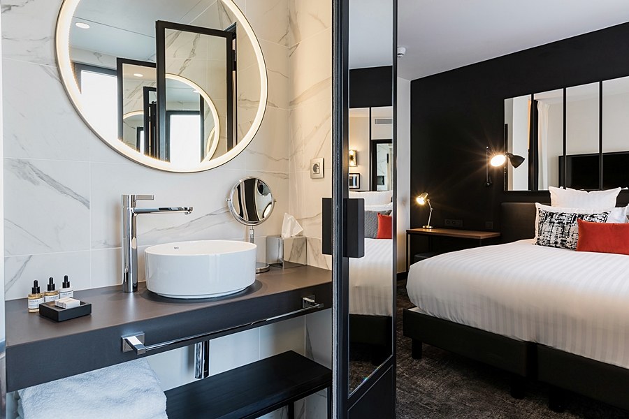 LAZ' HOTEL SPA URBAIN photo 2