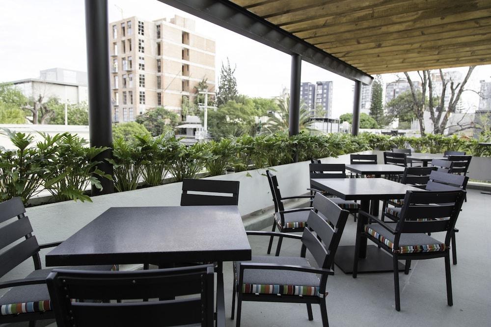 Hotel Love It CAS Consulate photo 4