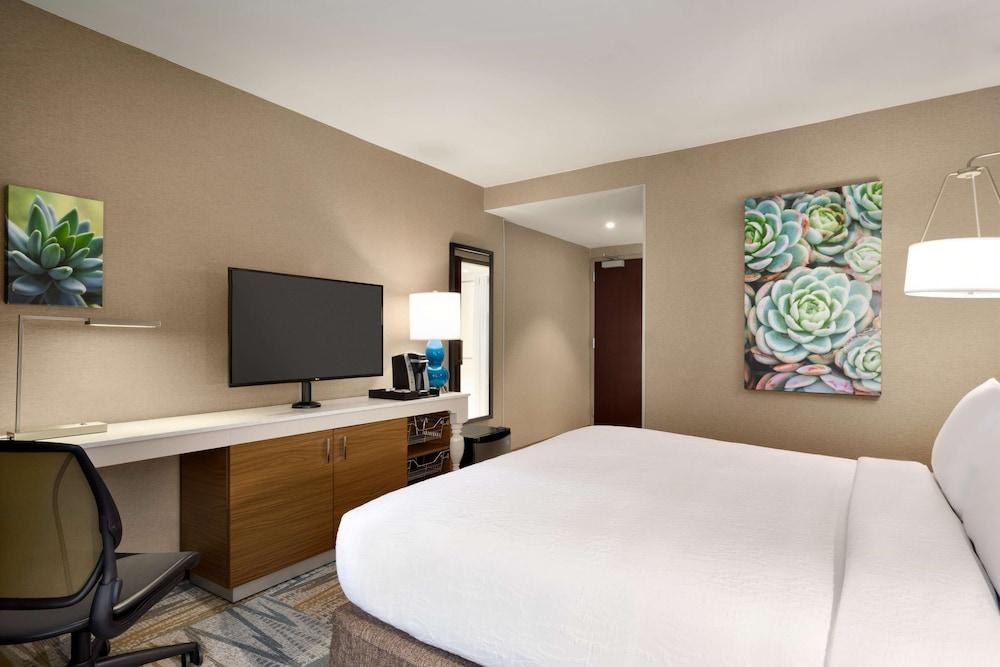 HILTON GARDEN INN TIMES SQUARE SOUTH photo 2