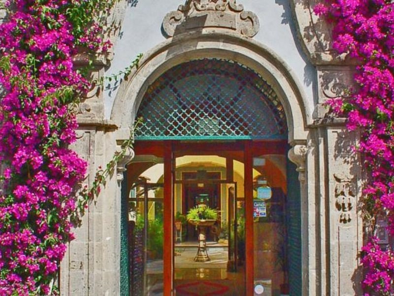 La Badia photo 1