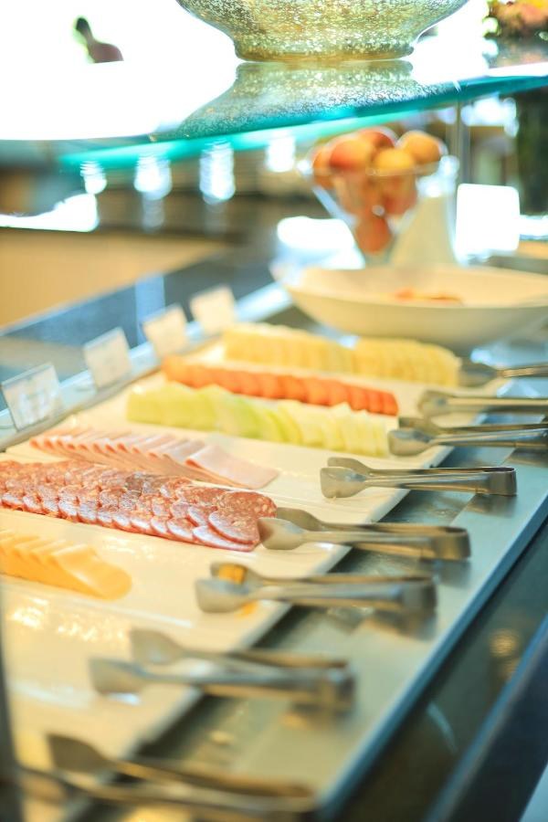 ESUITES HOTEL RECREIO SHOPPING photo 4