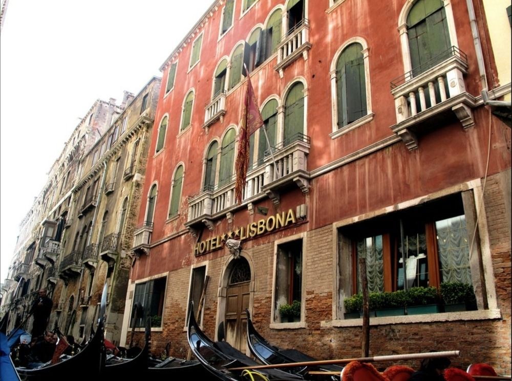 HOTEL LISBONA photo 1