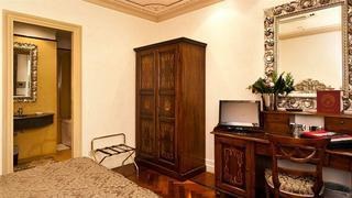 HOTEL AVENTINO photo 2