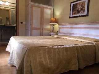 BIGALLO photo 3
