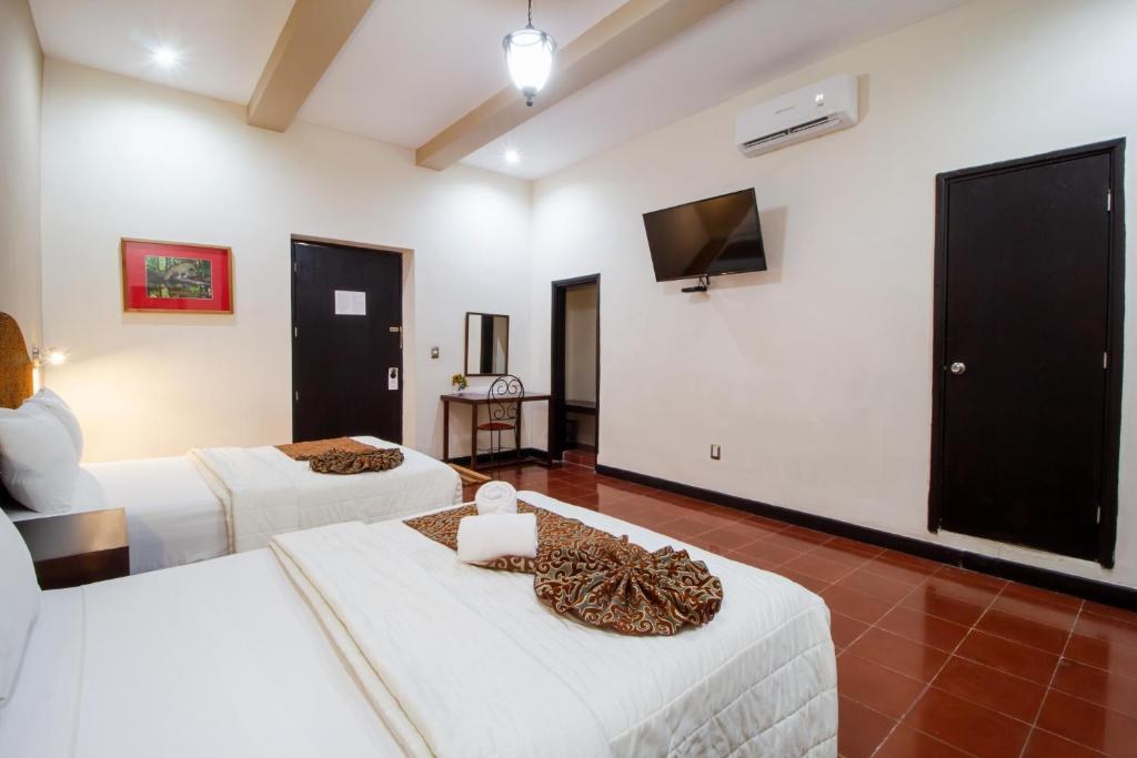 HOTEL MERIDA photo 3