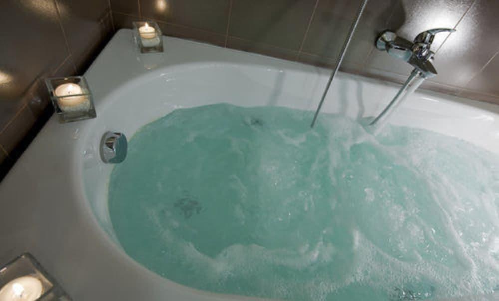 AQUA HOTEL photo 2