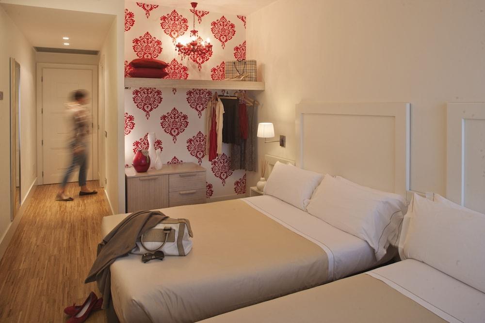 LE ROSE SUITE HOTEL photo 2