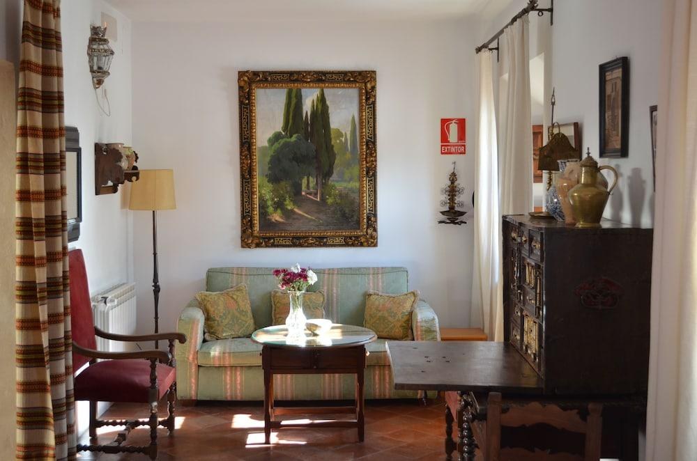 Santa Isabel la Real Hotel photo 3