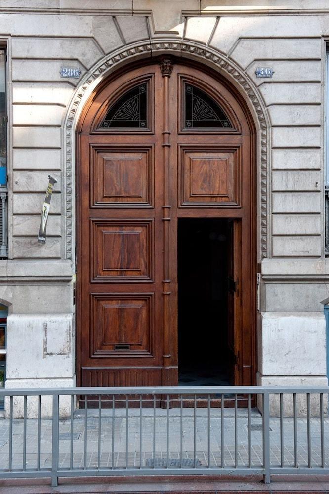 Hostal Bcn 46 photo 4