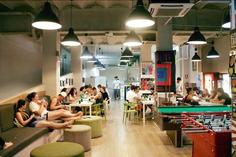 Hola Hostal Eixample - Hostel photo 3