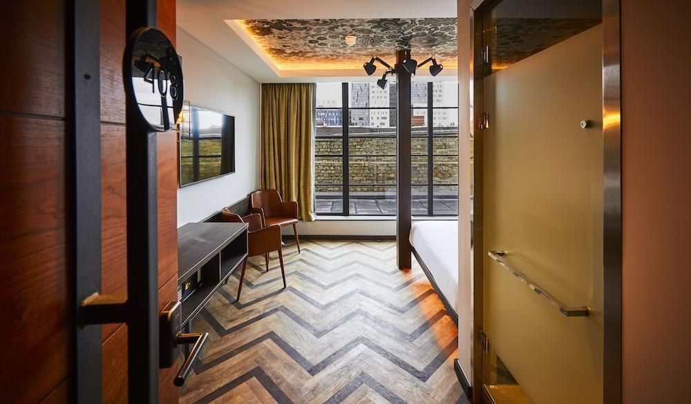 NEW ROAD HOTEL photo 3