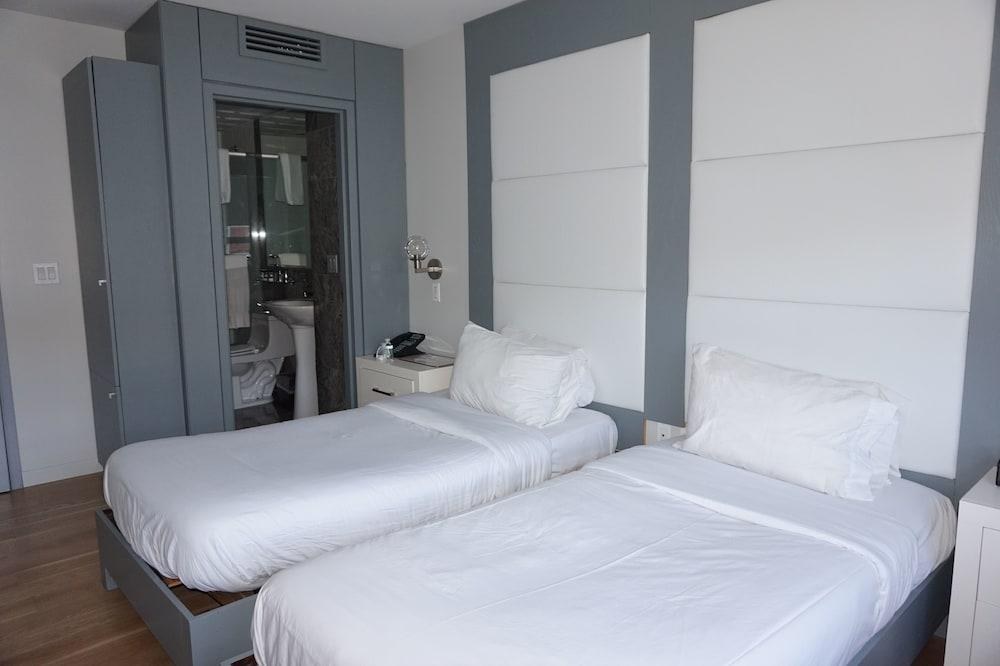 The Ridge Hotel photo 2