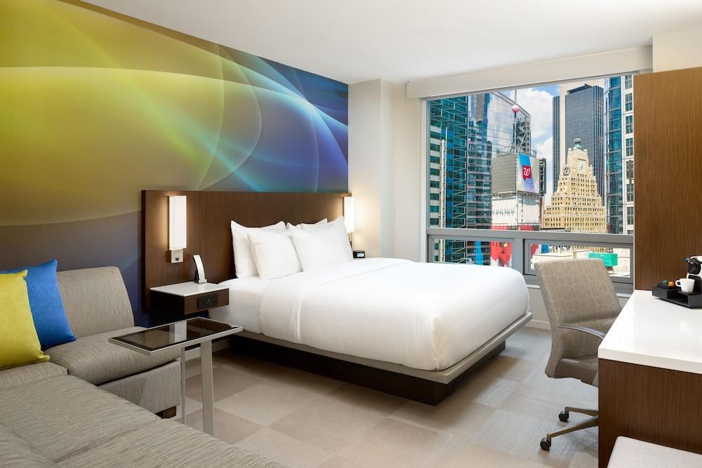 LUMA Hotel Times Square photo 2
