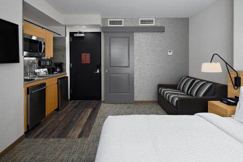 TownePlace Suites by Marriott New York Manhattan photo 2
