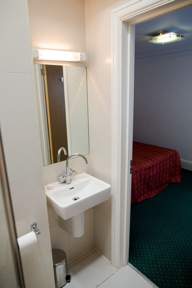 Queensway Hotel, Sure Hotel Collection by Best Western photo 1