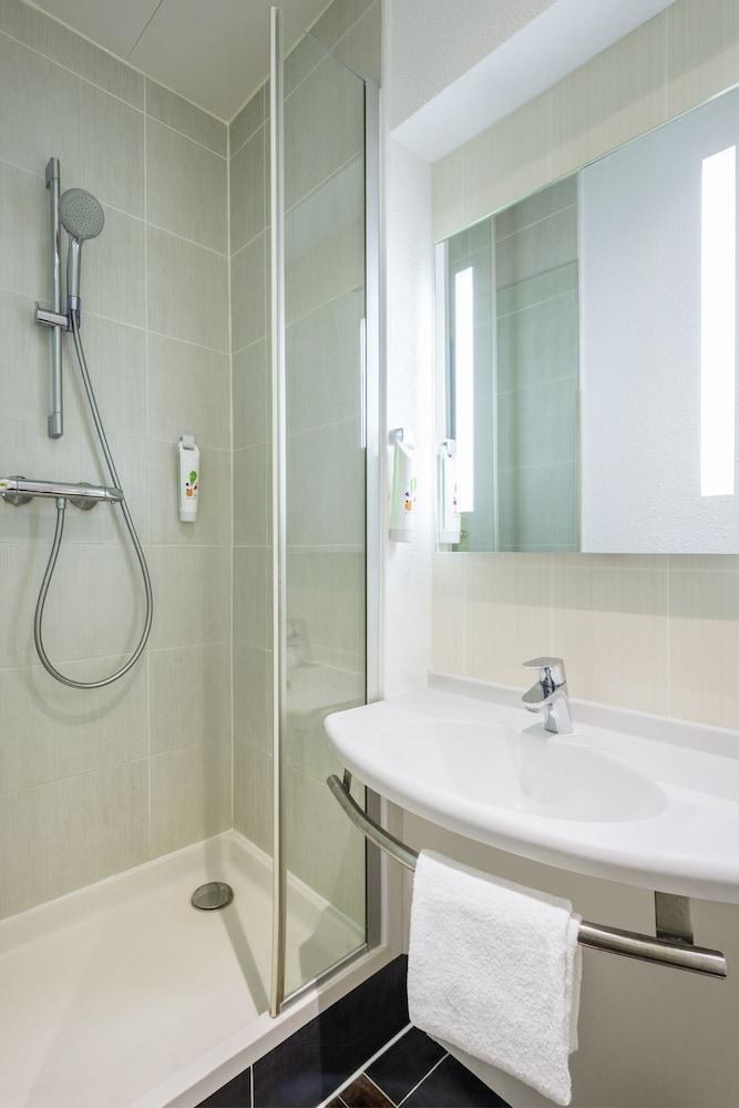 HOTEL IBIS STYLES PARIS CRIMÉE LA VILLETTE photo 3