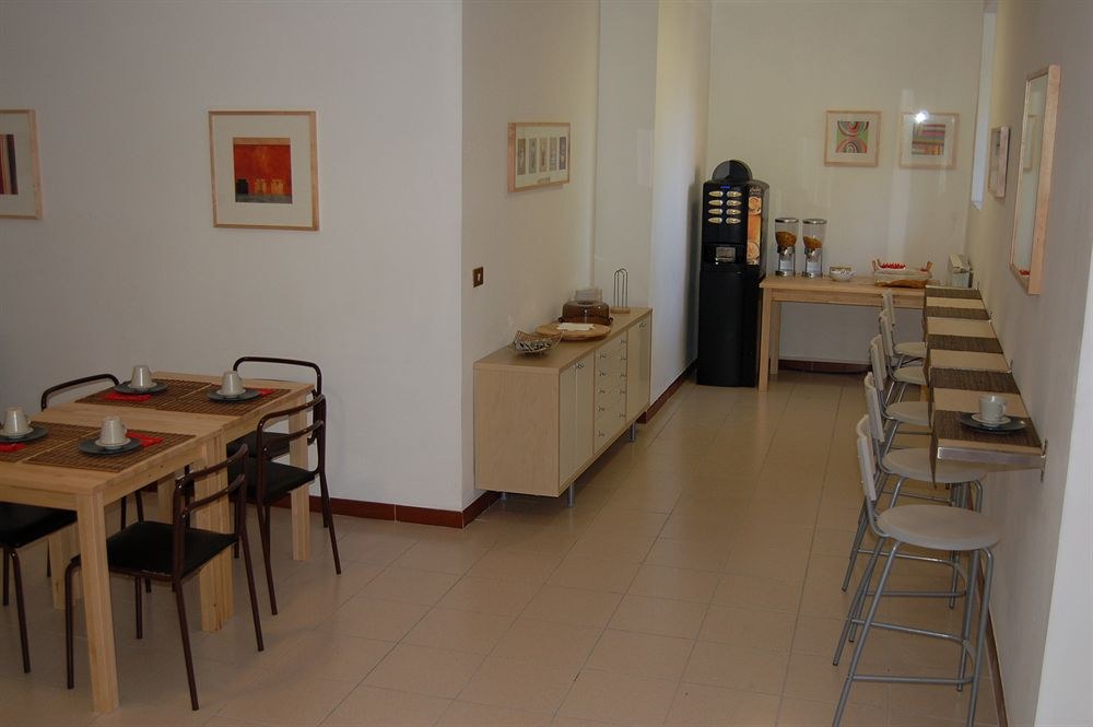 HOTEL RESIDENCE VILLA TASSONI photo 1