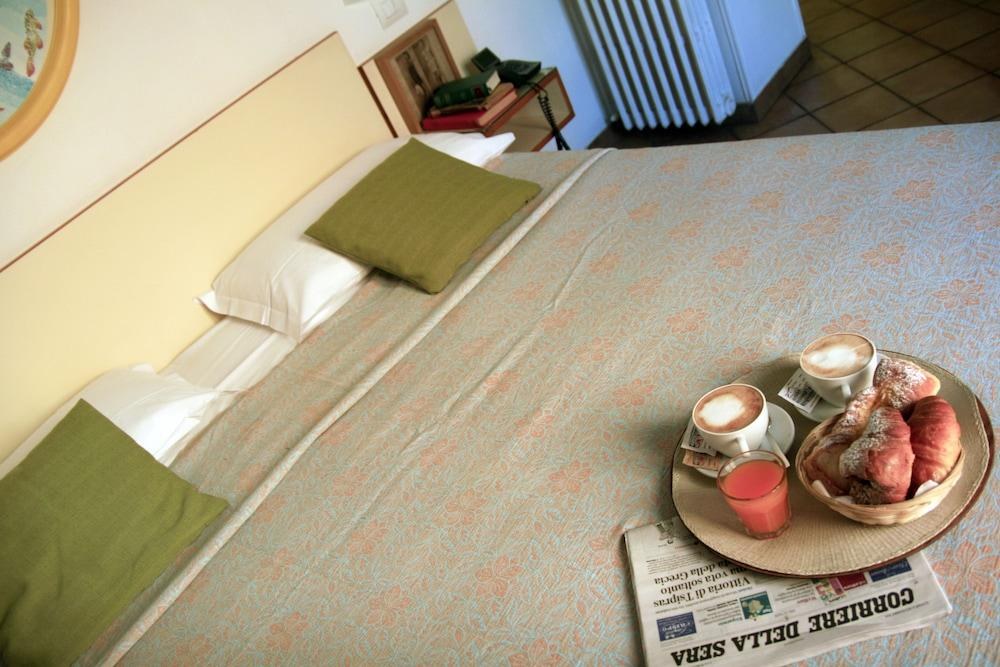 HOTEL SIRENETTA photo 3