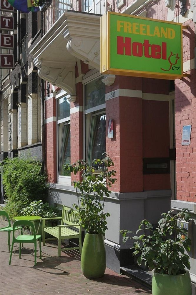 Weber Hotel