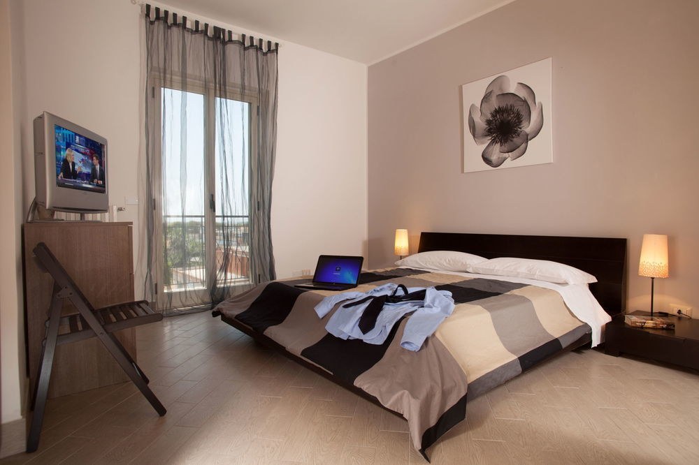 Radio Hotel photo 1