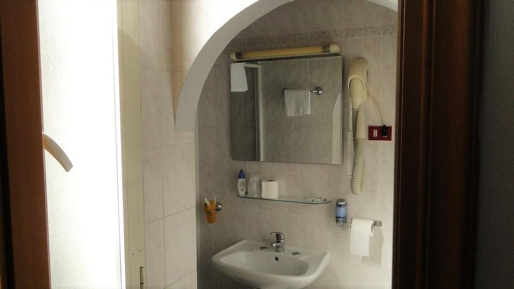 Hotel Altavilla Dieci photo 2