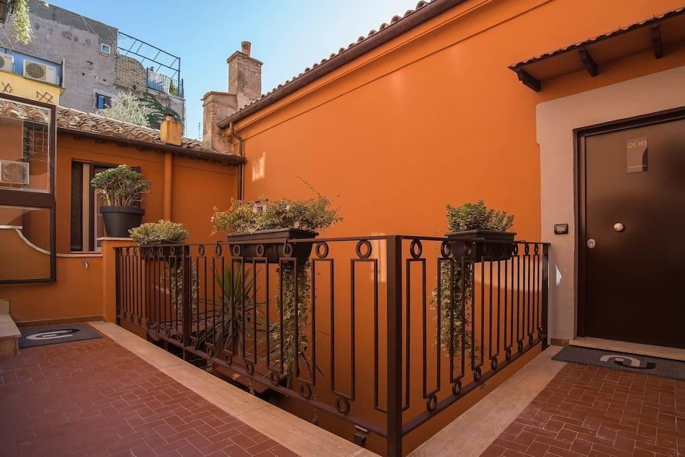Navona Essence Hotel photo 3