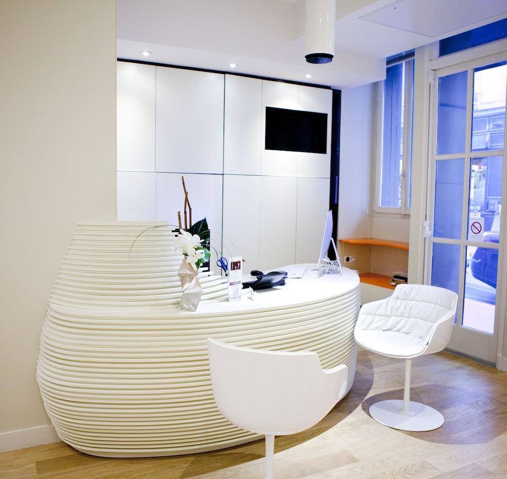 Hotel Andrea photo 2