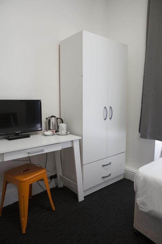 Smart Hyde Park View - Hostel photo 4