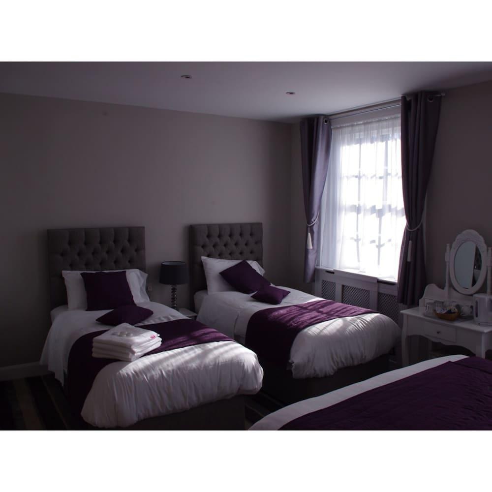 Belmont Hotel photo 2