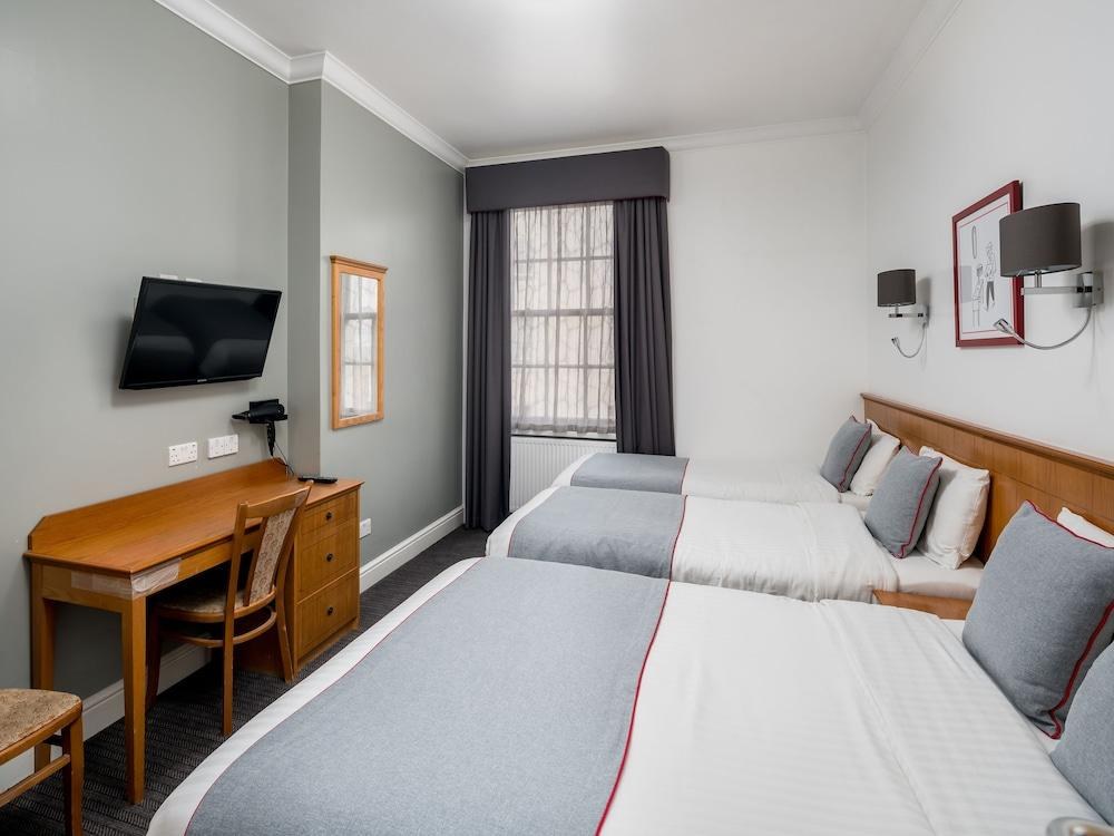 OYO Townhouse New England, London Victoria photo 4