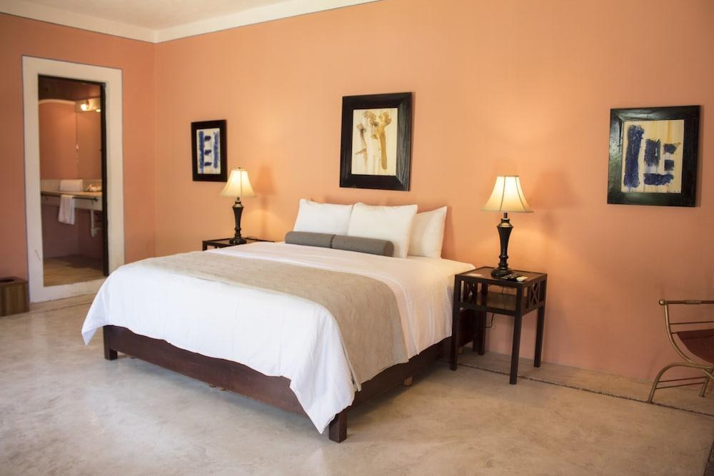 Art 64 Hotel Boutique - Adults Only photo 3