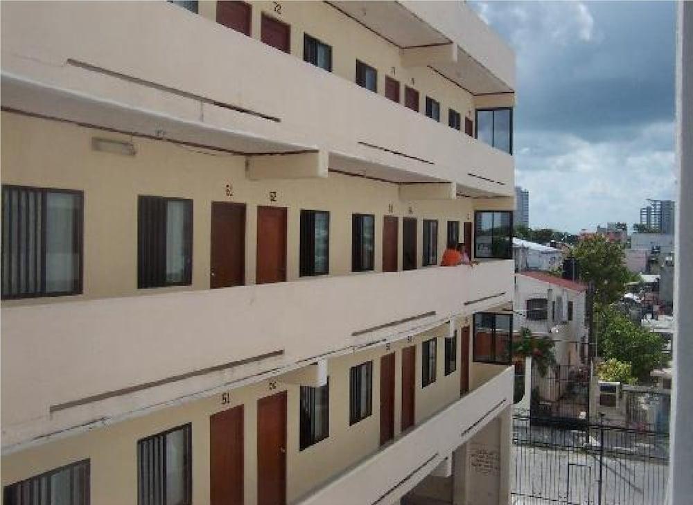 Hotel Los Cuates de Cancun photo 4