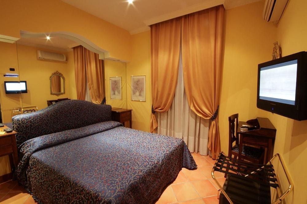 Hotel Canova photo 4