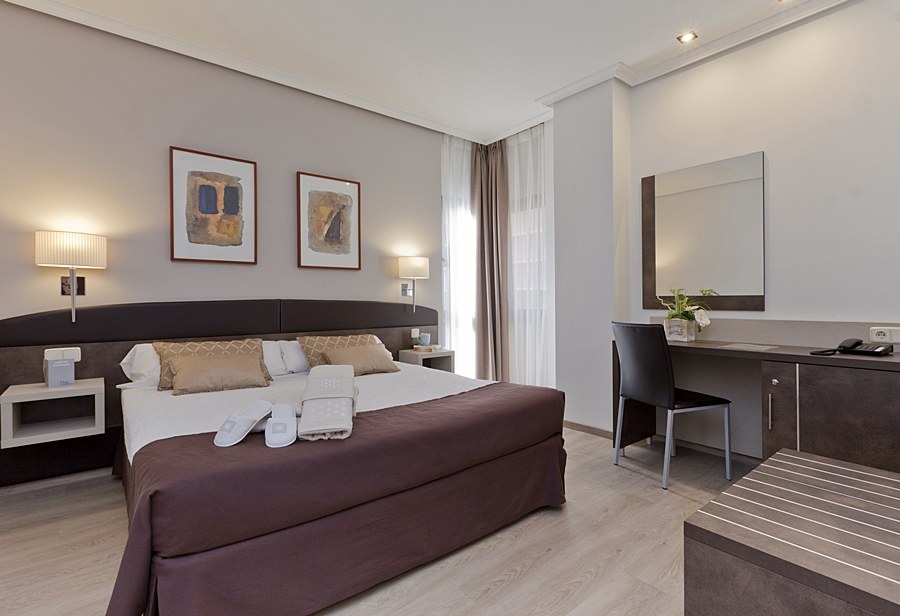 VILLAMADRID photo 1