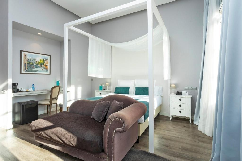 1881 HOTEL BALNEARIO VICHY CATALAN photo 2