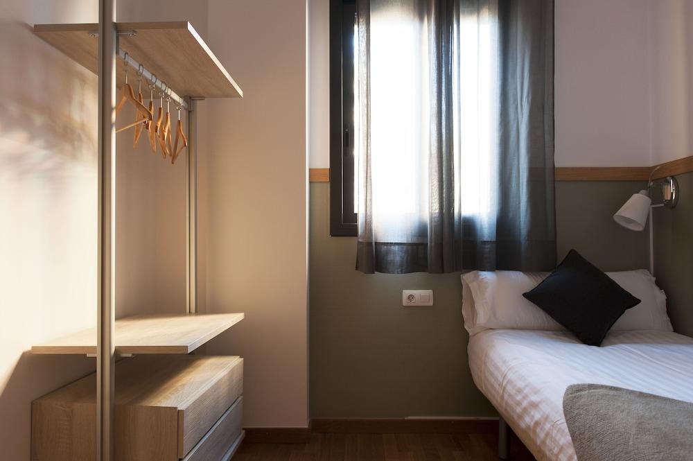MH Apartments Gracia