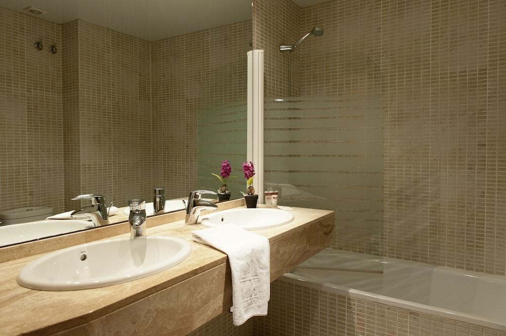 MH Apartments Gracia photo 3