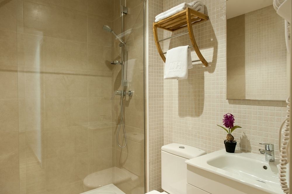 MH APARTMENTS RAMBLAS photo 1