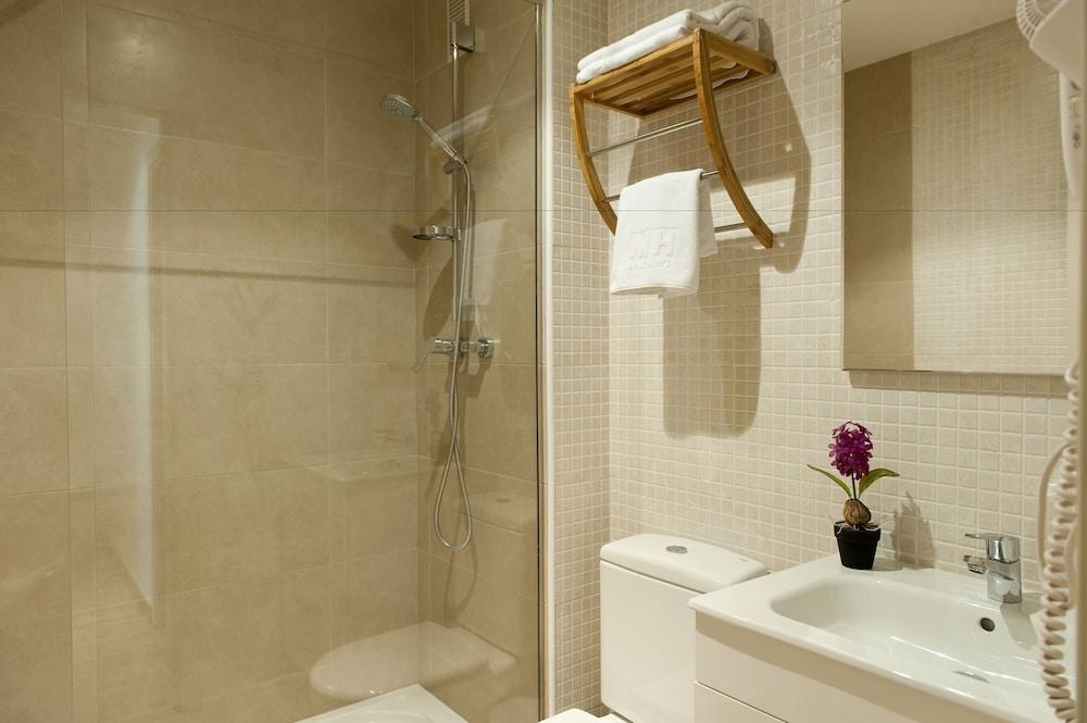 MH APARTMENTS RAMBLAS photo 4